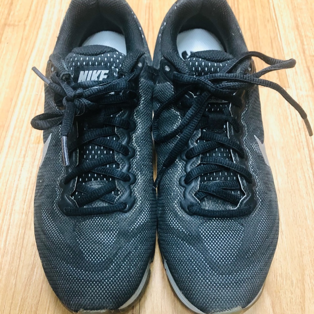 Nike Air Tail Wind 7